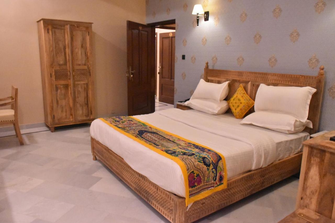 ג'איסלמר K D Palace - Heritage Hotel On Fort מראה חיצוני תמונה